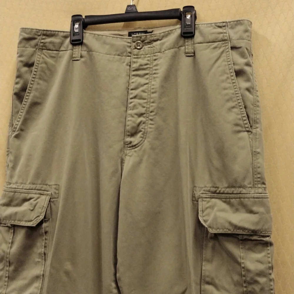 J Crew 36x32 button fly cargo pants